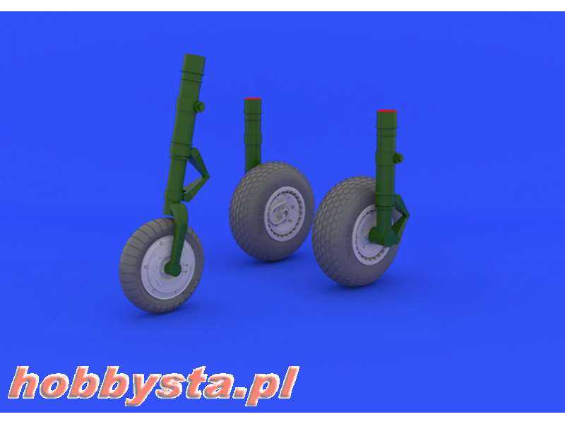 Me 262 wheels 1/32 - Trumpeter - zdjęcie 1 Me 262 wheels 1/32 - Trumpeter - zdjęcie 1