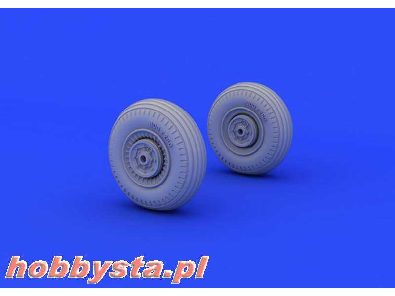 Il-2 wheels 1/72 - Tamiya - zdjęcie 1 Il-2 wheels 1/72 - Tamiya - zdjęcie 1