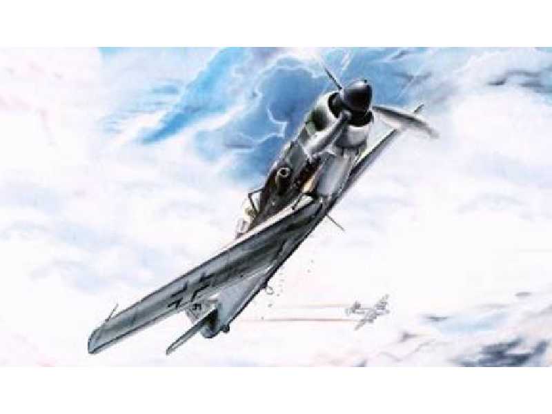 Focke Wulf Fw 190 D-9 - zdjęcie 1 Focke Wulf Fw 190 D-9 - zdjęcie 1