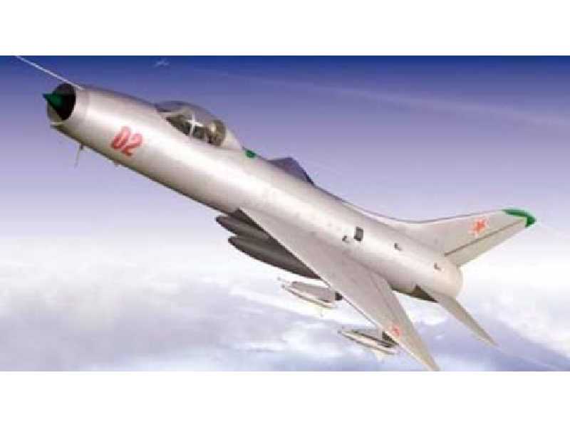Sukhoi Su-9 Fishpot B - zdjęcie 1 Sukhoi Su-9 Fishpot B - zdjęcie 1