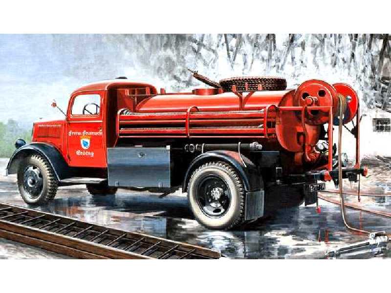 Wóz strażacki Medium 3 ton. Firetruck - zdjęcie 1 Wóz strażacki Medium 3 ton. Firetruck - zdjęcie 1