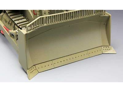 Caterpillar D9R buldożer opancerzony - zdjęcie 4