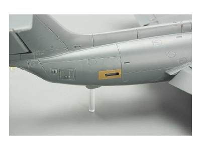 L-29 Delfin exterior 1/48 - Amk - zdjęcie 6