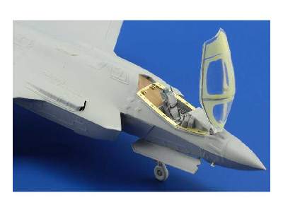 F-35A S. A. 1/72 - Italeri - zdjęcie 4