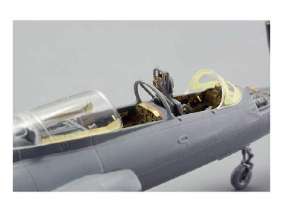 L-29 Delfin interior S. A. 1/48 - Amk - zdjęcie 12