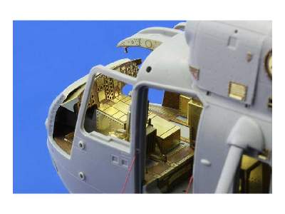 SH-3D Sea King interior S. A. 1/72 - Cyber Hobby - zdjęcie 5