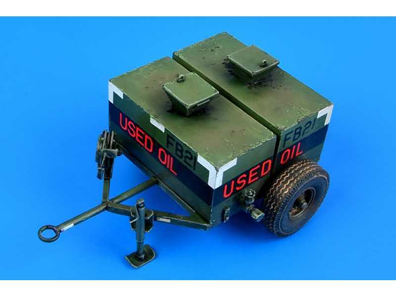 USAF 150 gallon oil bowser - zdjęcie 1 USAF 150 gallon oil bowser - zdjęcie 1