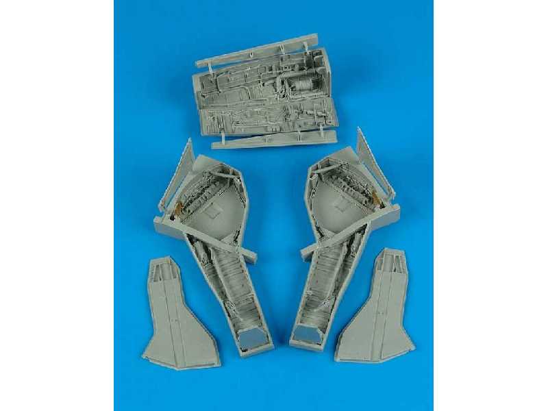 F-105 Thunderchief wheel bay - Trumpeter - zdjęcie 1 F-105 Thunderchief wheel bay - Trumpeter - zdjęcie 1