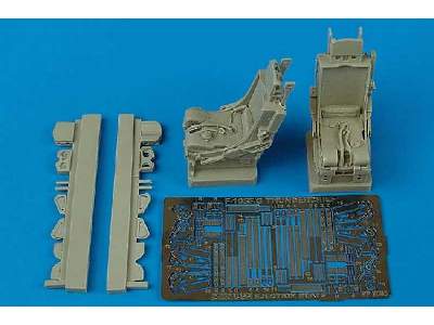 F-105F/G Thunderchief ejection seats  - zdjęcie 1