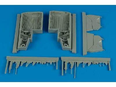 P-47D Thunderbolt wheel bay - Hasegawa - zdjęcie 1