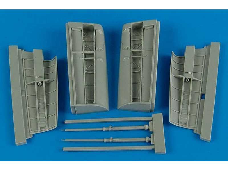 Panavia Tornado speed brakes - Revell - zdjęcie 1 Panavia Tornado speed brakes - Revell - zdjęcie 1