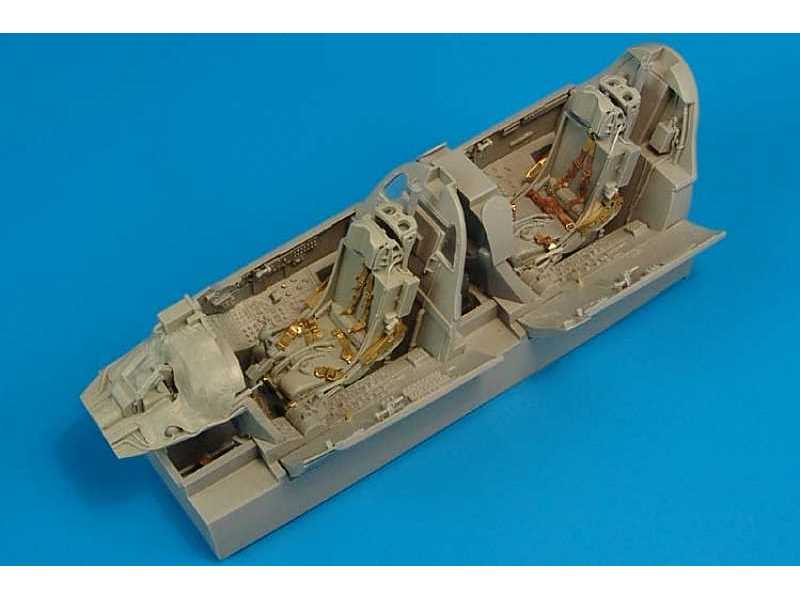 F-105G Thunderchief cockpit set - Trumpeter - zdjęcie 1 F-105G Thunderchief cockpit set - Trumpeter - zdjęcie 1