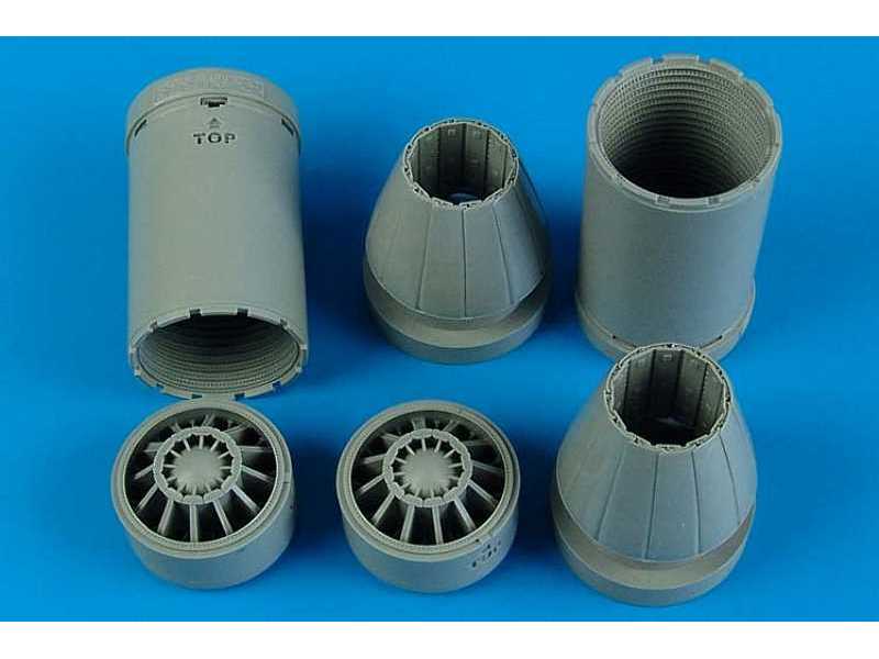 F/A-18E/F exhaust nozzles - closed - Trumpeter - zdjęcie 1 F/A-18E/F exhaust nozzles - closed - Trumpeter - zdjęcie 1