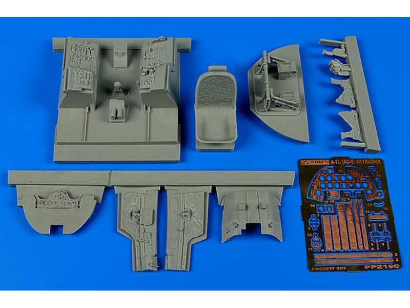 A-1H (AD-6) Skyraider cockpit set - Trumpeter - zdjęcie 1 A-1H (AD-6) Skyraider cockpit set - Trumpeter - zdjęcie 1