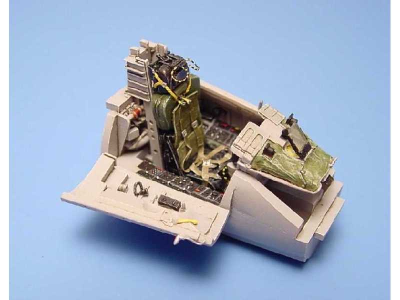 F-104G STARFIGHTER cockpit set - Hasegawa - zdjęcie 1 F-104G STARFIGHTER cockpit set - Hasegawa - zdjęcie 1