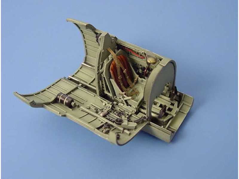 Spitfire Mk. IX cockpit set - Hasegawa - zdjęcie 1