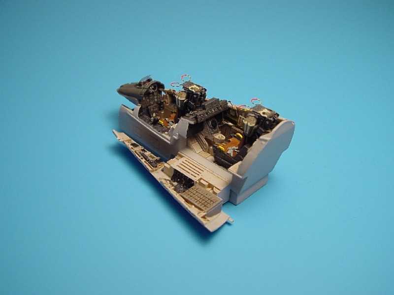F-4J/S PHANTOM II cockpit set - Hasegawa - zdjęcie 1 F-4J/S PHANTOM II cockpit set - Hasegawa - zdjęcie 1