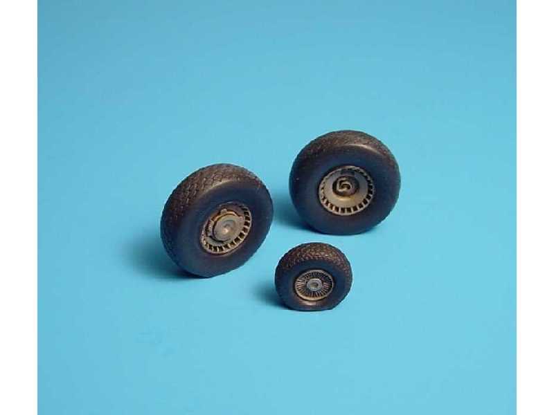 Ar 234B BLITZ wheels + paint mask - Hasegawa - zdjęcie 1 Ar 234B BLITZ wheels + paint mask - Hasegawa - zdjęcie 1