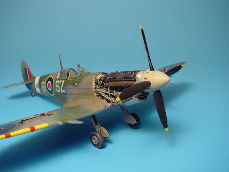 Spitfiree Mk. IX detail engine set - Hasegawa - zdjęcie 1 Spitfiree Mk. IX detail engine set - Hasegawa - zdjęcie 1