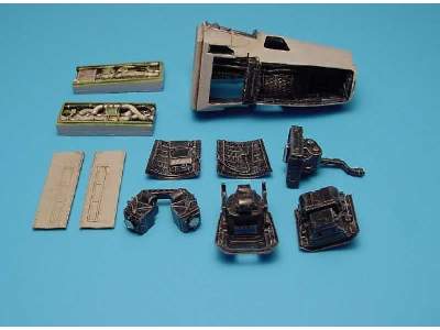 RF-4B/C Phantom II photo bay (with clear parts) - Hasegawa - zdjęcie 1