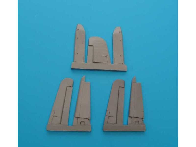 F4U-1 Corsair control surfaces - Tamiya - zdjęcie 1