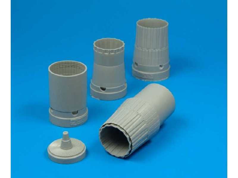 Su-27 Flanker B exhaust nozzles - Academy - zdjęcie 1 Su-27 Flanker B exhaust nozzles - Academy - zdjęcie 1