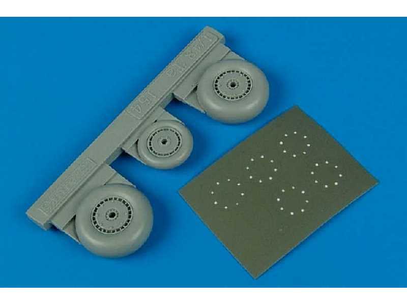 FW Ta 154 wheel & mask - Revell - zdjęcie 1 FW Ta 154 wheel & mask - Revell - zdjęcie 1