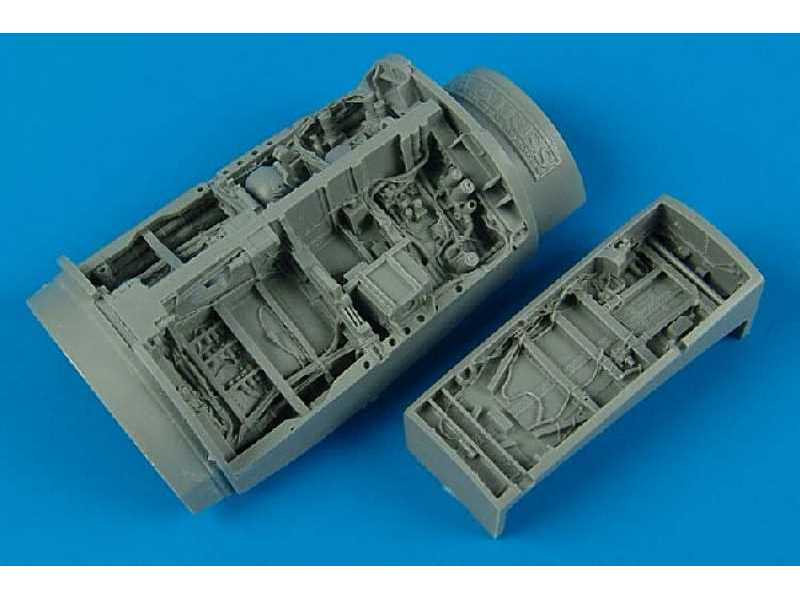 F-16C Falcon wheel bays - Tamiya - zdjęcie 1 F-16C Falcon wheel bays - Tamiya - zdjęcie 1