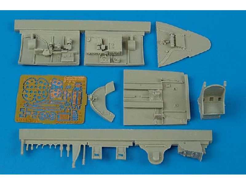 F6F-5 Hellcat cockpit set - Hasegawa - zdjęcie 1