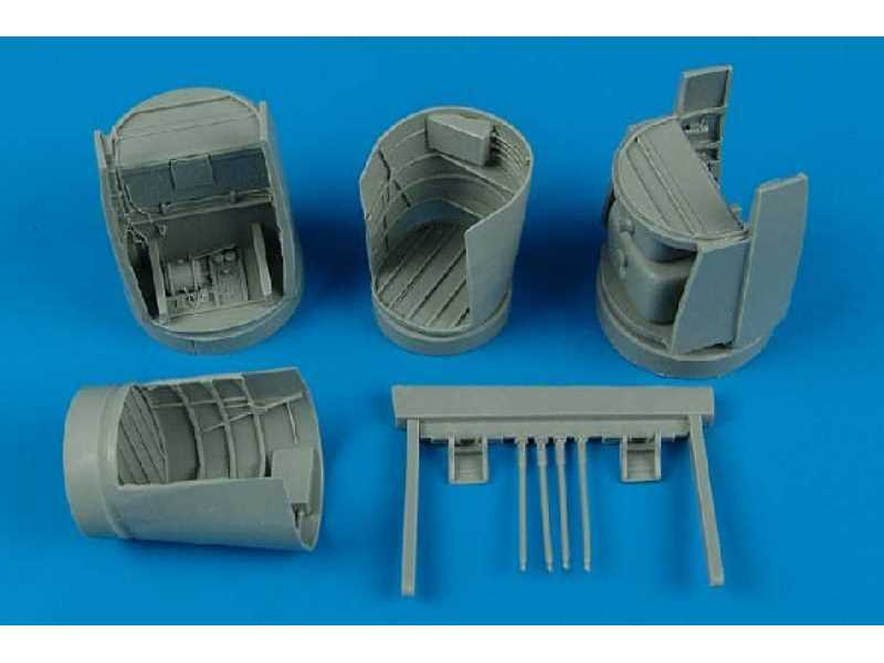 Heinkel He 219A-7 main wheel bays - Tamiya - zdjęcie 1 Heinkel He 219A-7 main wheel bays - Tamiya - zdjęcie 1