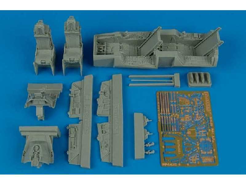 F-16B MLU Fighting Falcon cockpit set - Hasegawa - zdjęcie 1