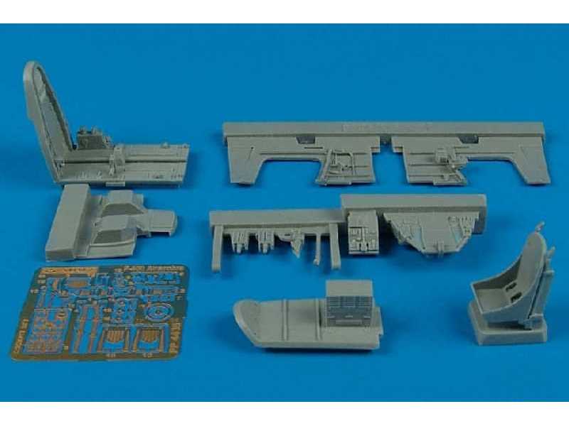 P-400 Airacobra cockpit set - Hasegawa - zdjęcie 1 P-400 Airacobra cockpit set - Hasegawa - zdjęcie 1