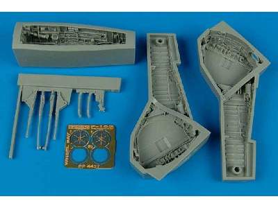 F-105 Thunderchief wheel bay - Monogram - zdjęcie 1