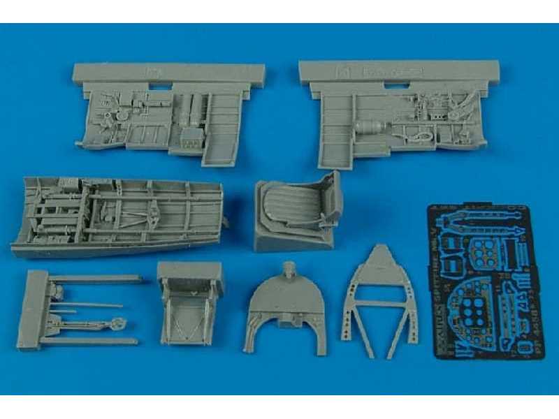 Spitfire Mk. V cockpit set - Tamiya - zdjęcie 1 Spitfire Mk. V cockpit set - Tamiya - zdjęcie 1