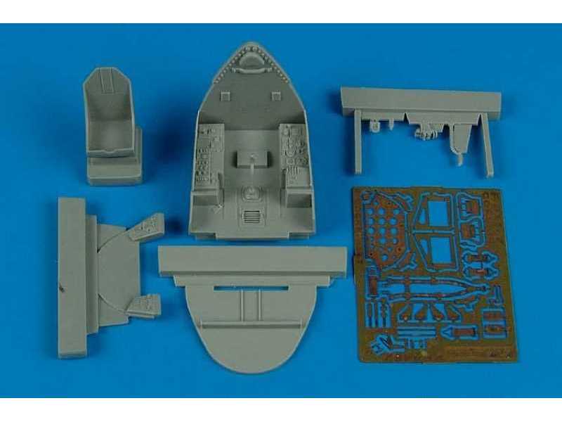 F4U-7 Corsair cockpit set - Hasegawa - zdjęcie 1 F4U-7 Corsair cockpit set - Hasegawa - zdjęcie 1
