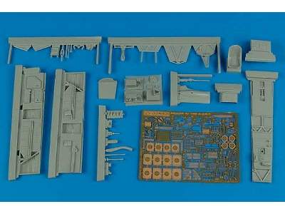 Ar 196A-3/A-4 cockpit set - Italeri - zdjęcie 1