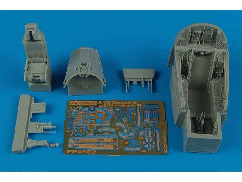 A-7E Corsair II cockpit set (early v.) - Hobby boss - zdjęcie 1 A-7E Corsair II cockpit set (early v.) - Hobby boss - zdjęcie 1