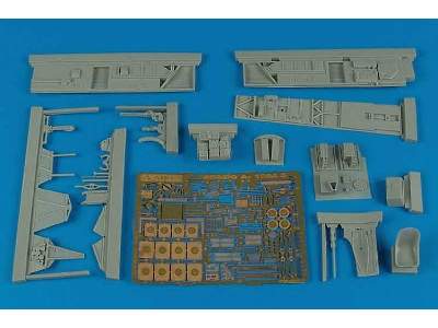 Ar 196A-5 cockpit set - Italeri - zdjęcie 1