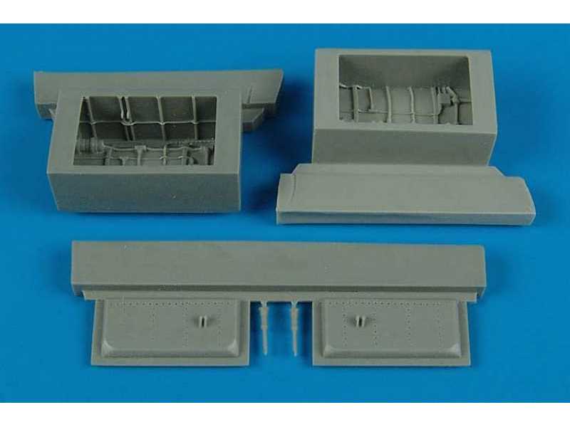 Phantom FG.1/FGR.2 auxiliary air intake - Hasegawa/Revell - zdjęcie 1 Phantom FG.1/FGR.2 auxiliary air intake - Hasegawa/Revell - zdjęcie 1