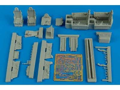 F-100F Super Sabre cockpit set - late v. - Trumpeter - zdjęcie 1