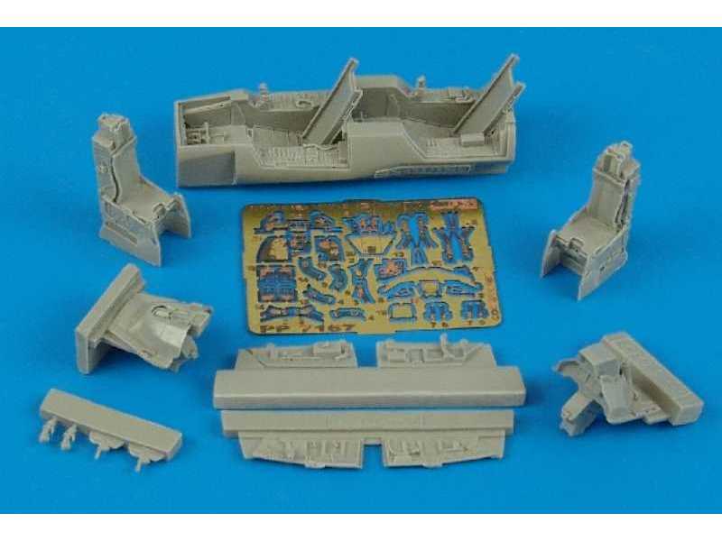 F-16D Fightning Falcon cockpit set - Hasegawa - zdjęcie 1 F-16D Fightning Falcon cockpit set - Hasegawa - zdjęcie 1