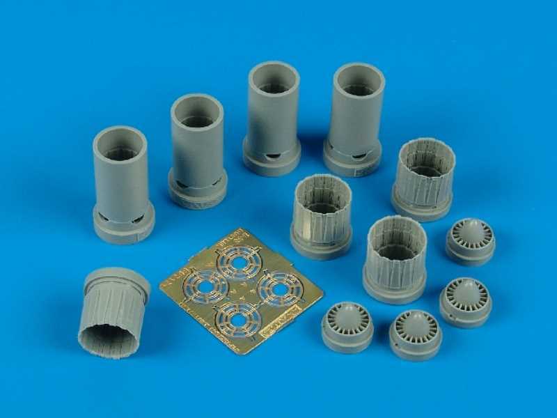 B-58 Hustler exhaust nozzles - Hasegawa - zdjęcie 1 B-58 Hustler exhaust nozzles - Hasegawa - zdjęcie 1