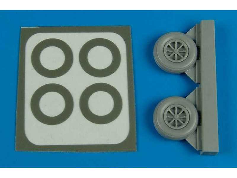 P-40 wheels & paint mask - Academy - zdjęcie 1 P-40 wheels & paint mask - Academy - zdjęcie 1