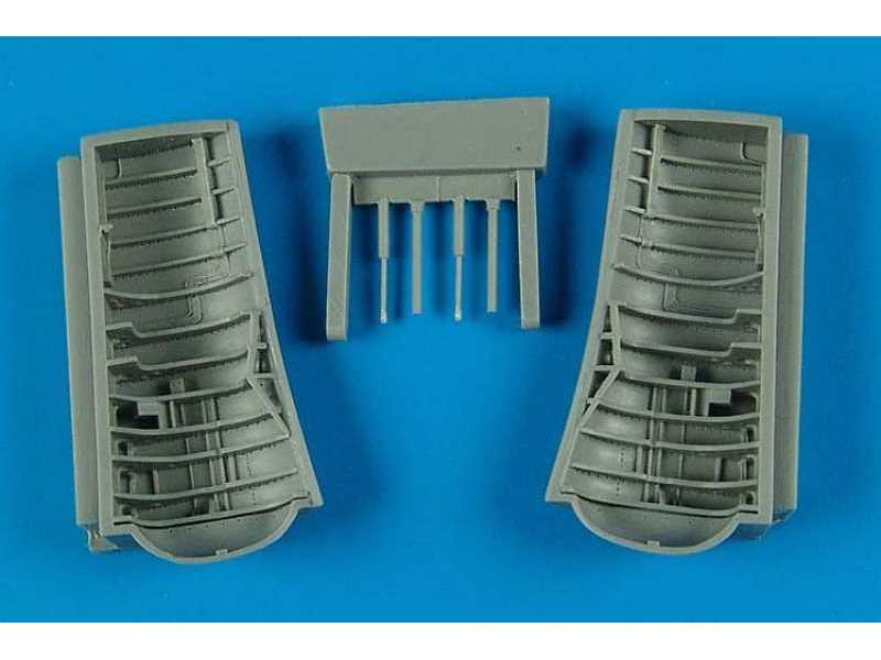 SB2C Helldiver wheel bay - Academy - zdjęcie 1 SB2C Helldiver wheel bay - Academy - zdjęcie 1