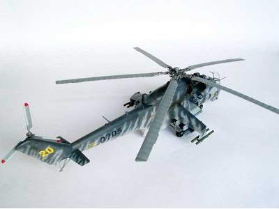 Mil Mi-24V Hind-E Helicopter - zdjęcie 23
