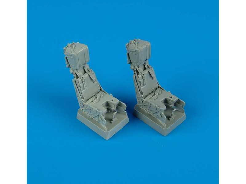 F/A-18D ejection seats with safety belts - zdjęcie 1 F/A-18D ejection seats with safety belts - zdjęcie 1