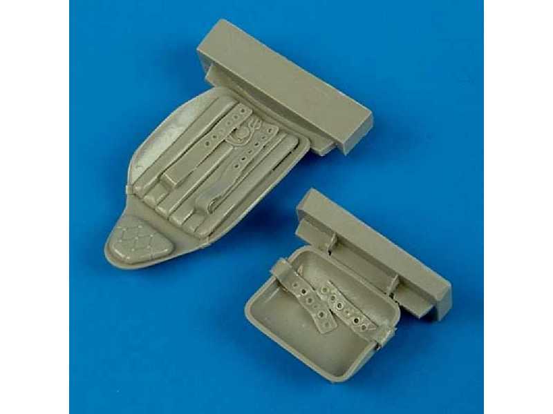MiG-3 seat with safety belts - Trumpeter - zdjęcie 1 MiG-3 seat with safety belts - Trumpeter - zdjęcie 1