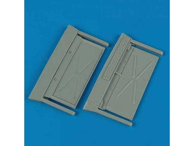 MiG-29A fulcrum air intake covers - Academy - zdjęcie 1
