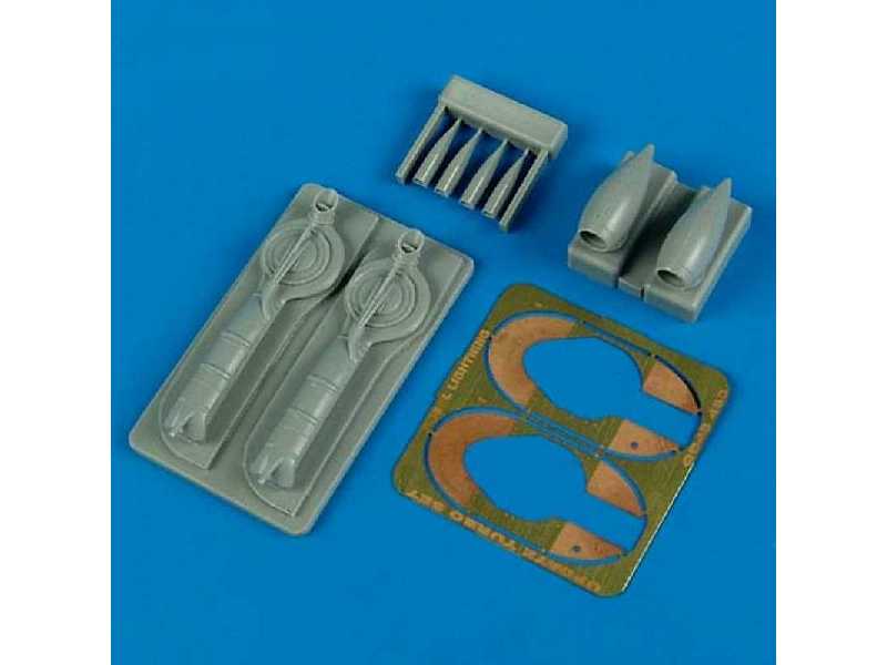 P-38J Lightning update turbo & air intakes - Academy/Eduard - zdjęcie 1 P-38J Lightning update turbo & air intakes - Academy/Eduard - zdjęcie 1