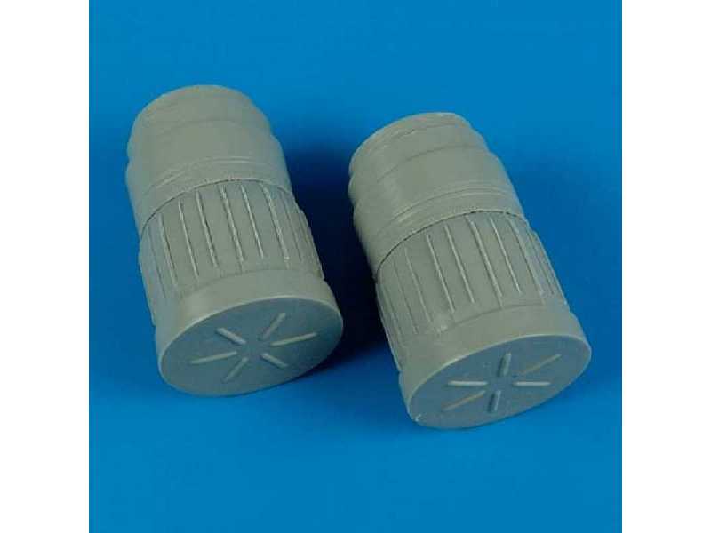 MiG-29 Fulcrum correct exhaust nozzles type B - Academy - zdjęcie 1 MiG-29 Fulcrum correct exhaust nozzles type B - Academy - zdjęcie 1